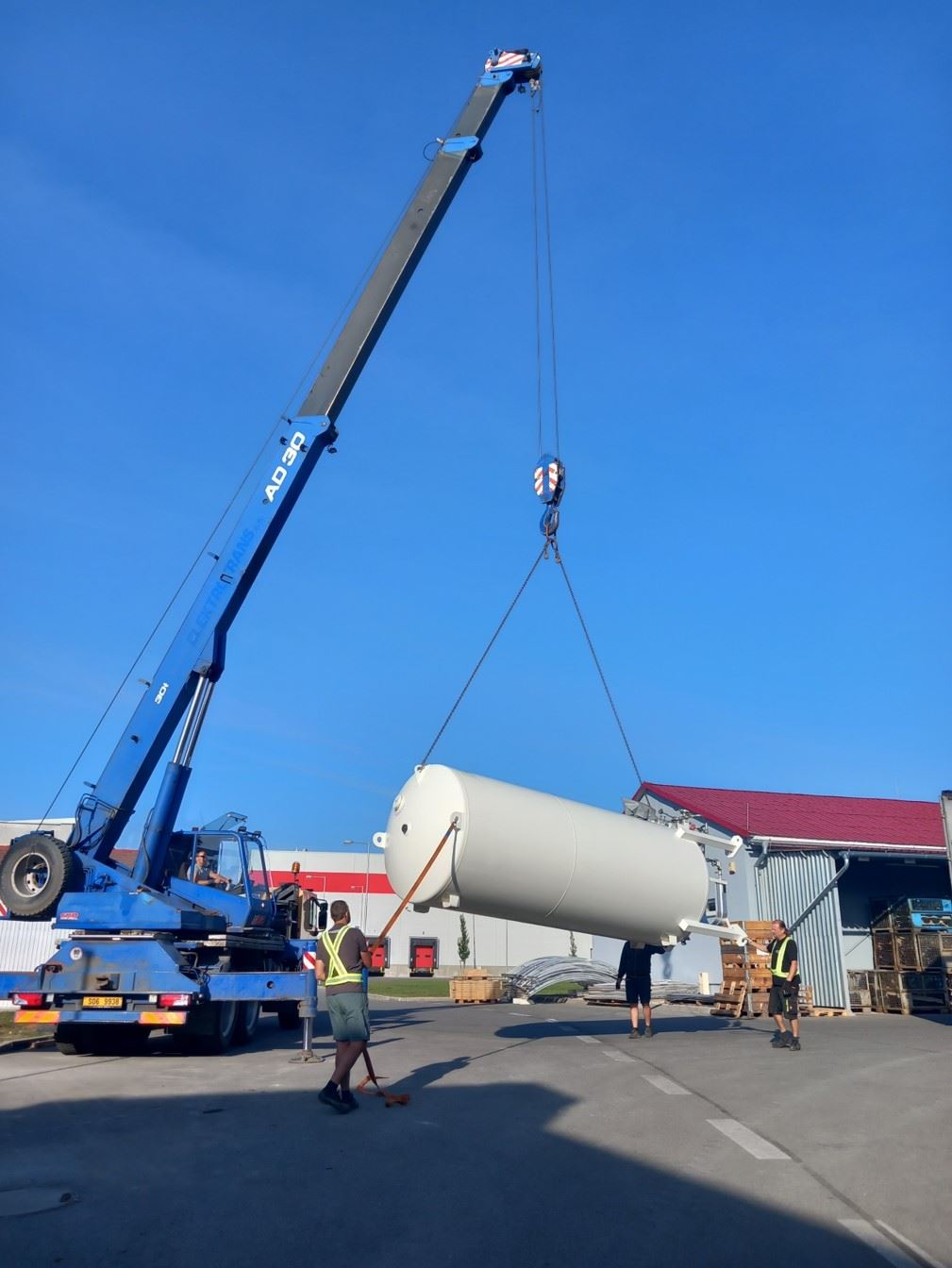 Generální montážní a servisní partner společnosti SIAD CZECH